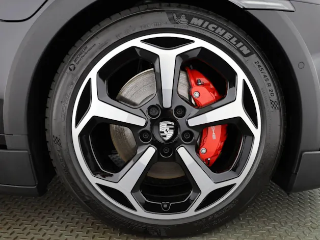 PORSCHE Taycan 4S Cross Turismo