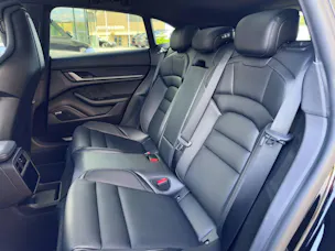 PORSCHE Taycan 4S Cross Turismo
