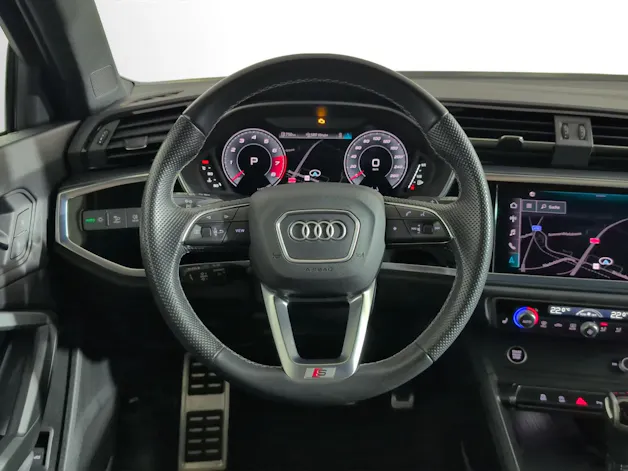 AUDI Q3 35 TFSI S line Attraction S-tronic