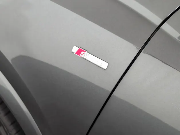 AUDI Q3 35 TFSI S line Attraction S-tronic