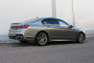 BMW 750i xDrive M Sport *BOWERS & WILKINS*