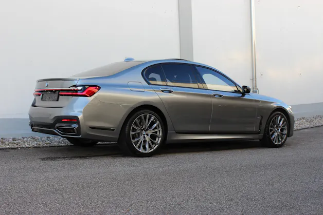 BMW 750i xDrive M Sport *BOWERS & WILKINS*