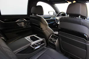 BMW 750i xDrive M Sport *BOWERS & WILKINS*