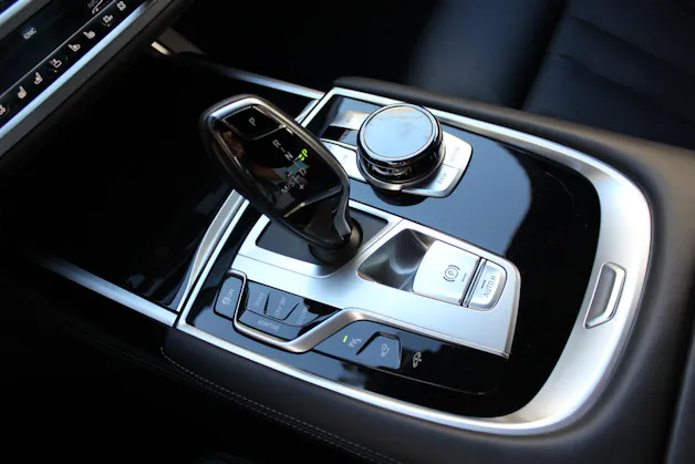 BMW 750i xDrive M Sport *BOWERS & WILKINS*
