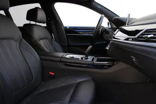 BMW 750i xDrive M Sport *BOWERS & WILKINS*