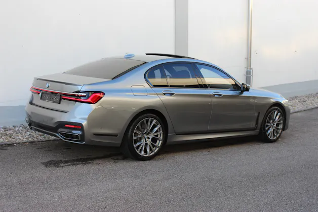 BMW 750i xDrive M Sport *BOWERS & WILKINS*