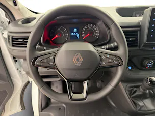 RENAULT Trafic Kaw. 2.8 t L1 H1 2.0 dCi