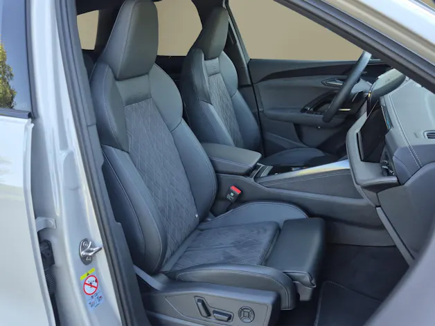 AUDI SQ5 TFSI quattro S-tronic