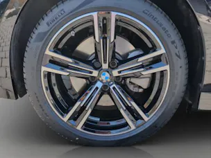 BMW 330e xDrive M Sport