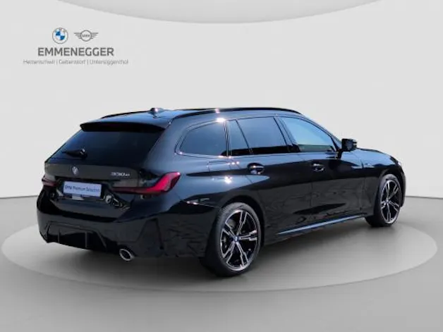 BMW 330e xDrive M Sport