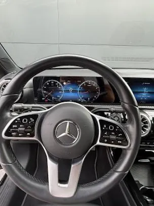 MERCEDES-BENZ A 200 Style 4Matic