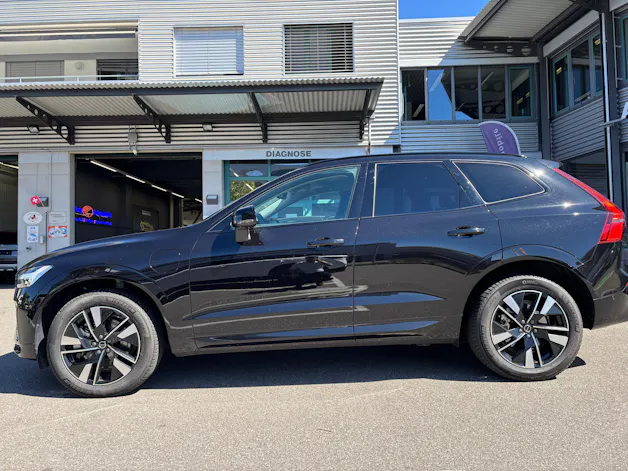 VOLVO XC60 T6 eAWD PluginHybrid Plus Dark Geartronic