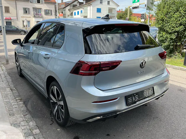 VW Golf GTE 1.5 TSI eHybrid 272 PS *** 5 JAHRE VW WERKSGARANTIE ***