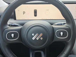 MG IM6 EV 100kWh Performance 21