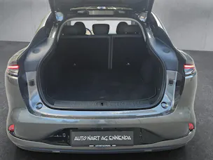 MG IM6 EV 100kWh Performance 21