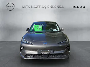MG IM6 EV 100kWh Performance 21