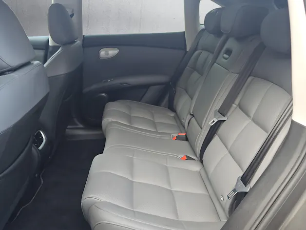 MG IM6 EV 100kWh Performance 21