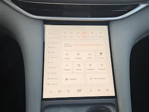 MG IM6 EV 100kWh Performance 21