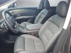 MG IM6 EV 100kWh Performance 21