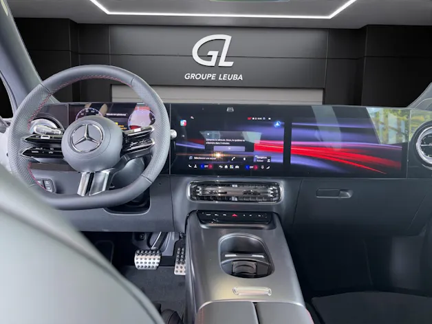 MERCEDES-BENZ GLB 200 8G-Tronic