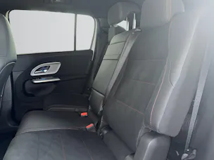 MERCEDES-BENZ GLB 200 8G-Tronic