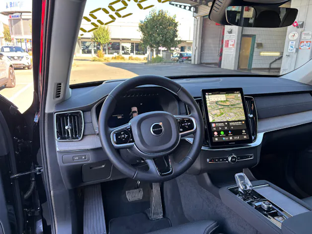 VOLVO XC90 T8 eAWD PluginHybrid Plus Dark Geartronic