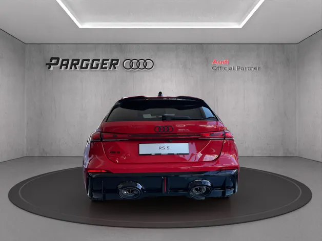 AUDI RS 5 Avant TFSI 470 kW Tiptronic quattro
