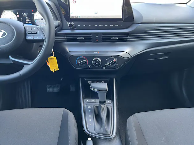 HYUNDAI i20 1.0 T-GDi Amplia Go DCT