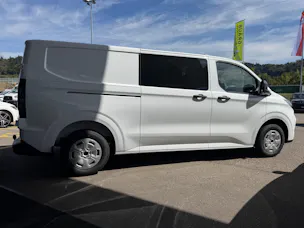 FORD Transit Custom Van 320 L2H1 Trend Automat