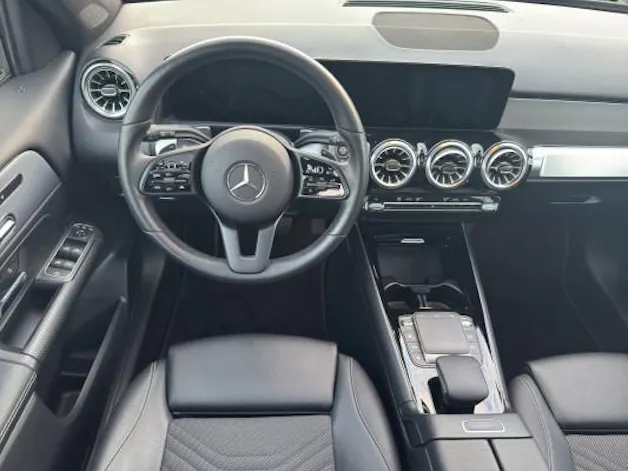 MERCEDES-BENZ GLB 200 Style 4M