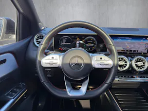 MERCEDES-BENZ Classe B W247 B 220 d AMG Line