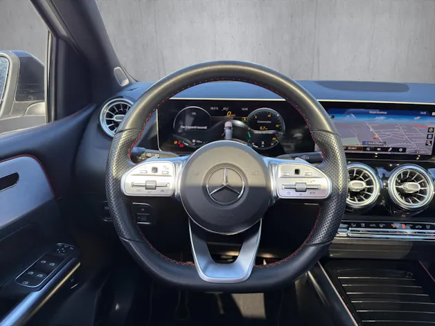 MERCEDES-BENZ Classe B W247 B 220 d AMG Line