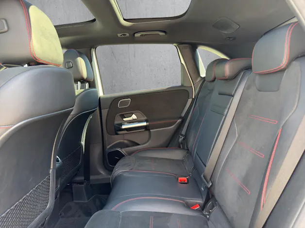MERCEDES-BENZ Classe B W247 B 220 d AMG Line