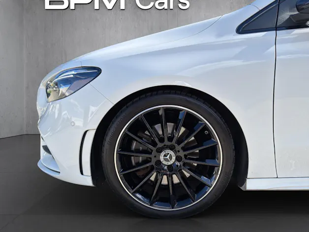 MERCEDES-BENZ Classe B W247 B 220 d AMG Line