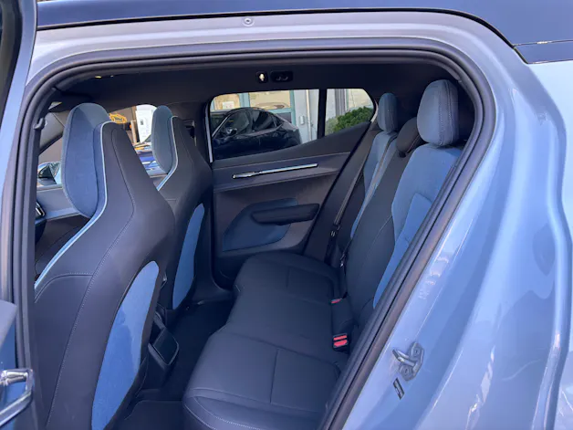 VOLVO EX30 E60 69kWh Twin Ultra