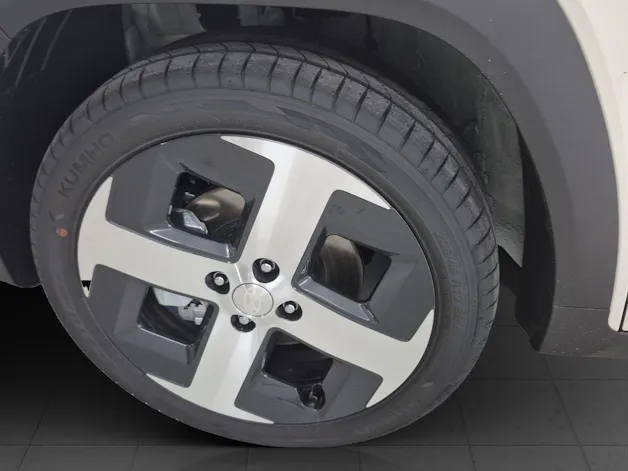 HYUNDAI Inster 49 kWh Electric Vertex