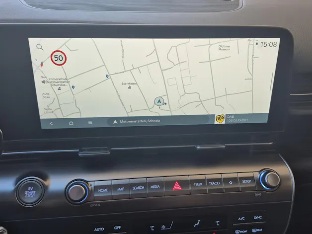 HYUNDAI Kona 65,4 kWh Electric Amplia Wärmepumpe