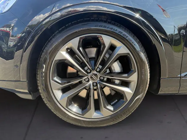 AUDI Q7 SUV TFSI e quattro 290 kW S line tiptronic
