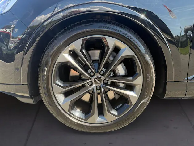 AUDI Q7 SUV TFSI e quattro 290 kW S line tiptronic