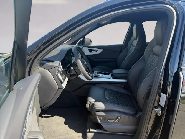 AUDI Q7 SUV TFSI e quattro 290 kW S line tiptronic