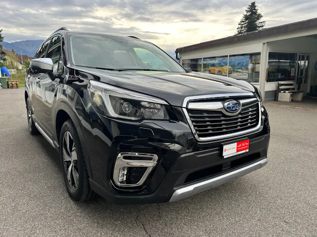 Subaru Forester Station 2.0i e-Boxer Luxury