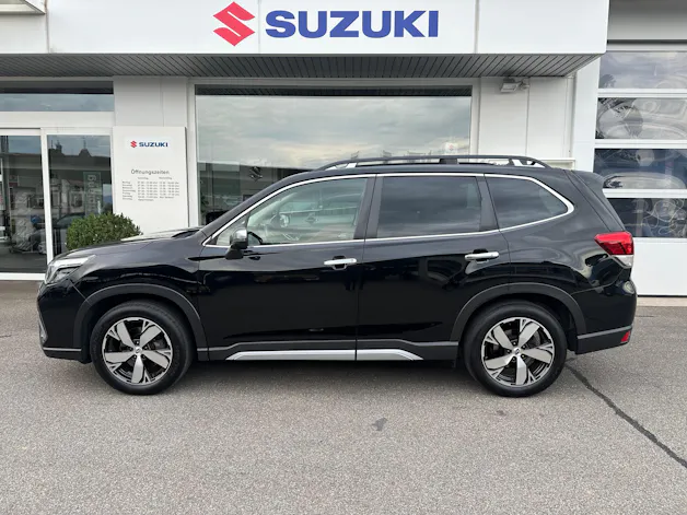 Subaru Forester Station 2.0i e-Boxer Luxury