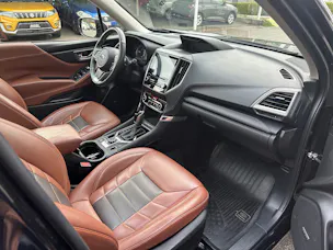 Subaru Forester Station 2.0i e-Boxer Luxury