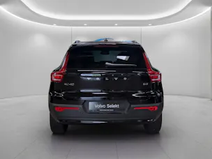 VOLVO XC40 2.0 B3 MH Plus Dark