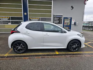 MAZDA 2 1.5 Hybrid Homura Plus