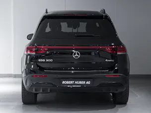 MERCEDES-BENZ EQB 300 4MATIC