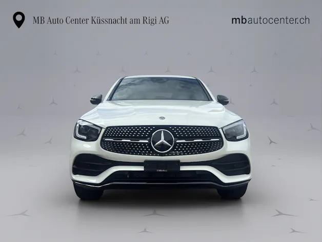 MERCEDES-BENZ 300 AMG Line 4m