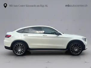 MERCEDES-BENZ 300 AMG Line 4m