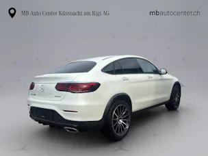 MERCEDES-BENZ 300 AMG Line 4m