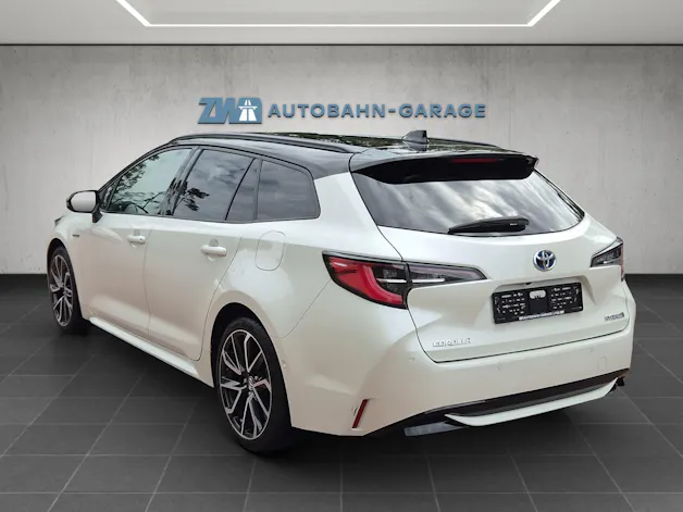 Toyota Corolla Touring Sports 2.0 HSD Style